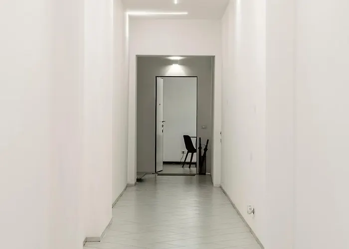 Diaz Novantuno - Luxury Center * קומו