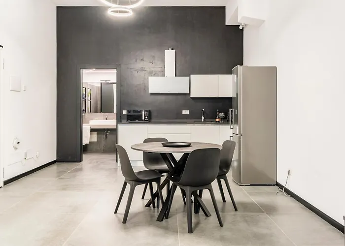 Diaz Novantuno - Luxury Center דירה *